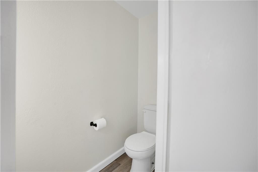 2404 Albert Lee Avenue — photo 28