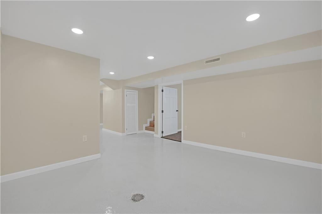 2404 Albert Lee Avenue — photo 38