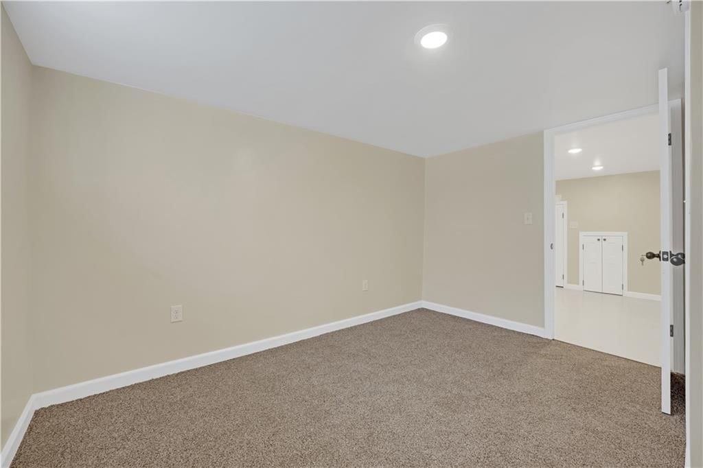 2404 Albert Lee Avenue — photo 57