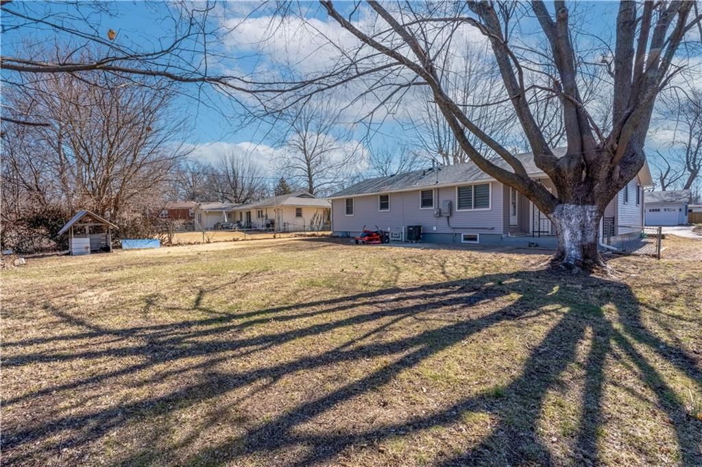 2404 Albert Lee Avenue — photo 62