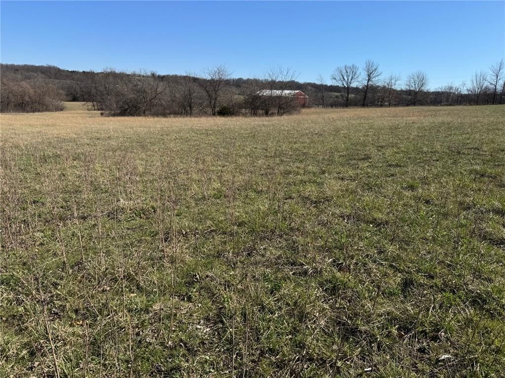 Tract B SE 300 Road — photo 4