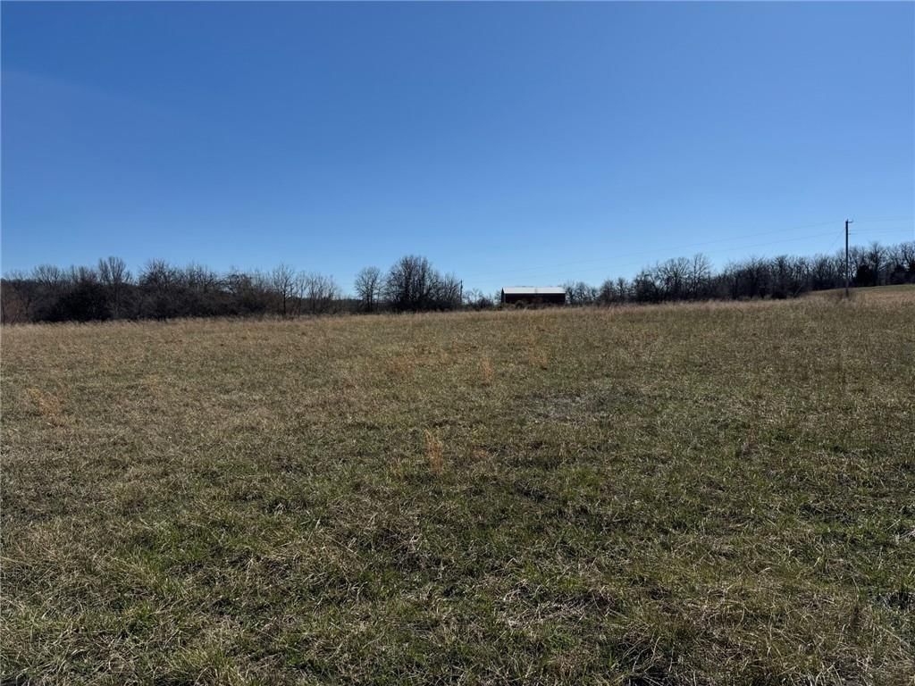 Tract B SE 300 Road — photo 5