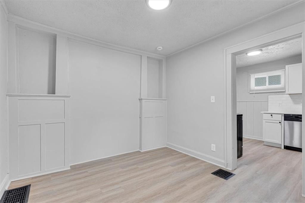 925 S Emery Street — photo 12