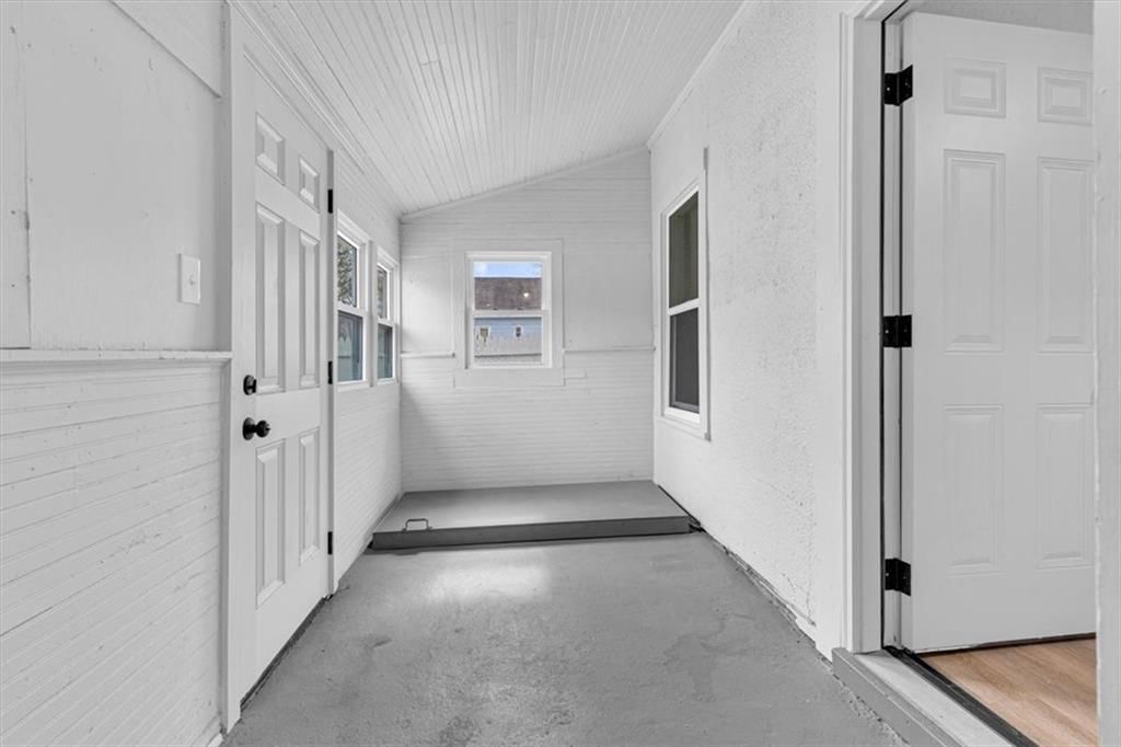 925 S Emery Street — photo 15