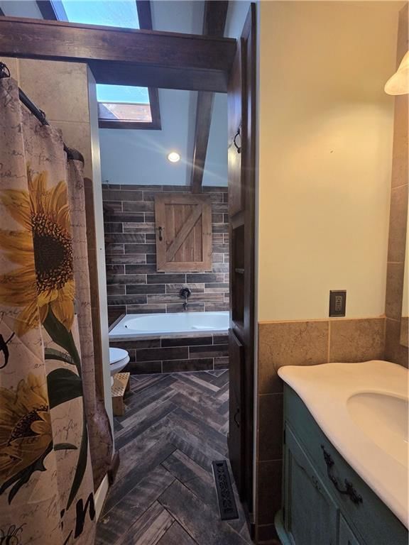 620 Village Drive — photo 6