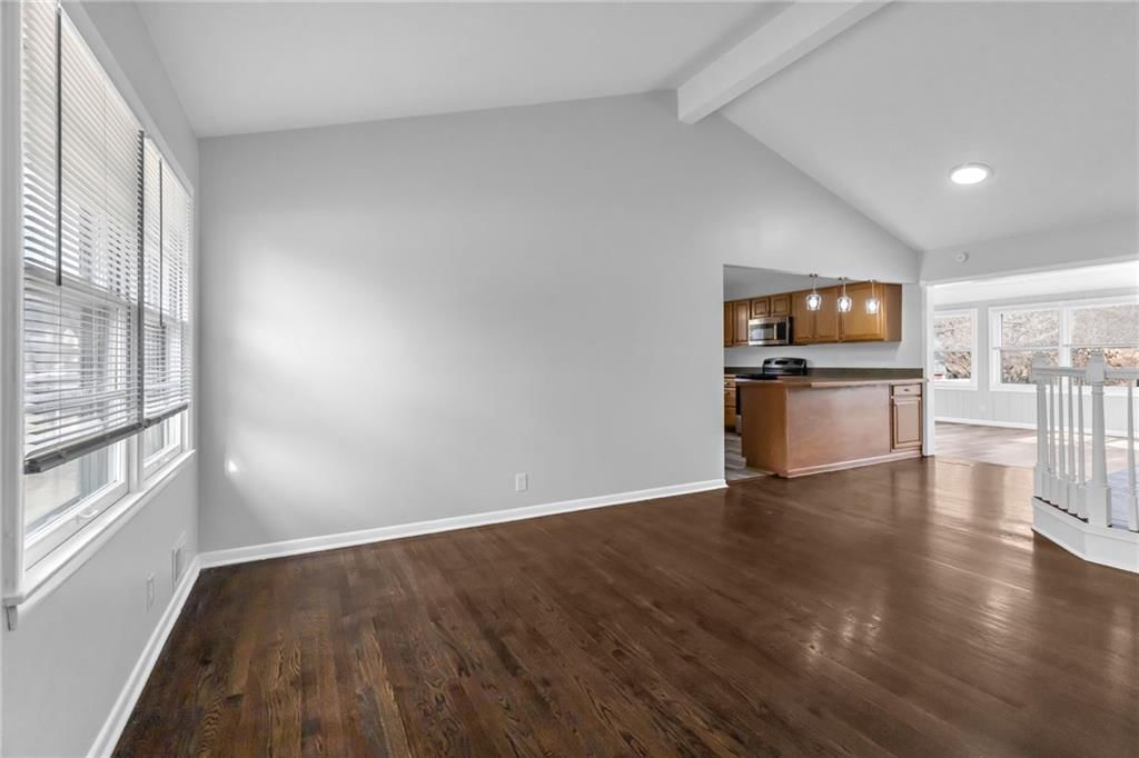 7313 N Avalon Street — photo 4
