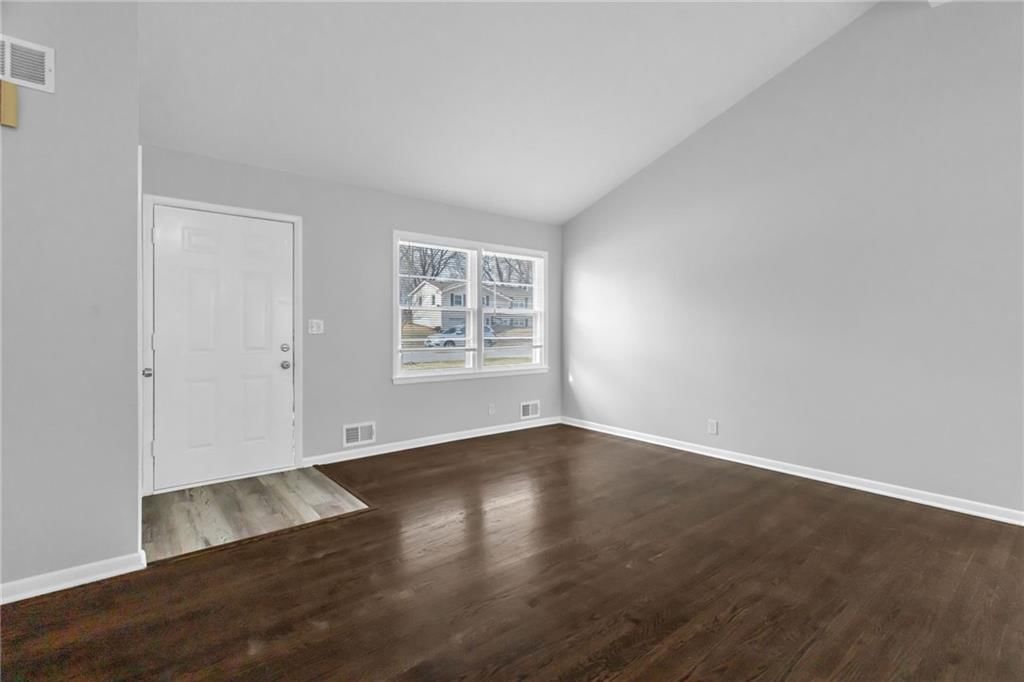 7313 N Avalon Street — photo 5
