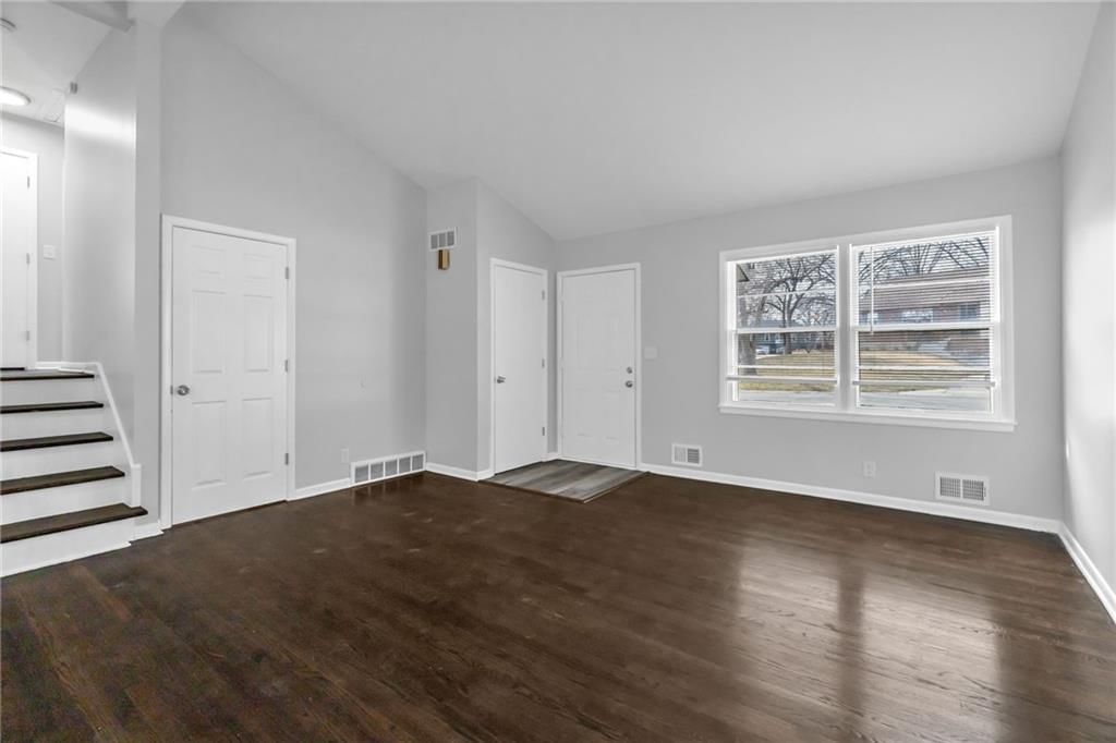 7313 N Avalon Street — photo 6