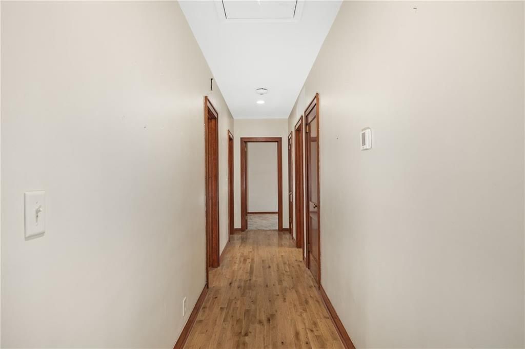 1402 Maple Street — photo 24