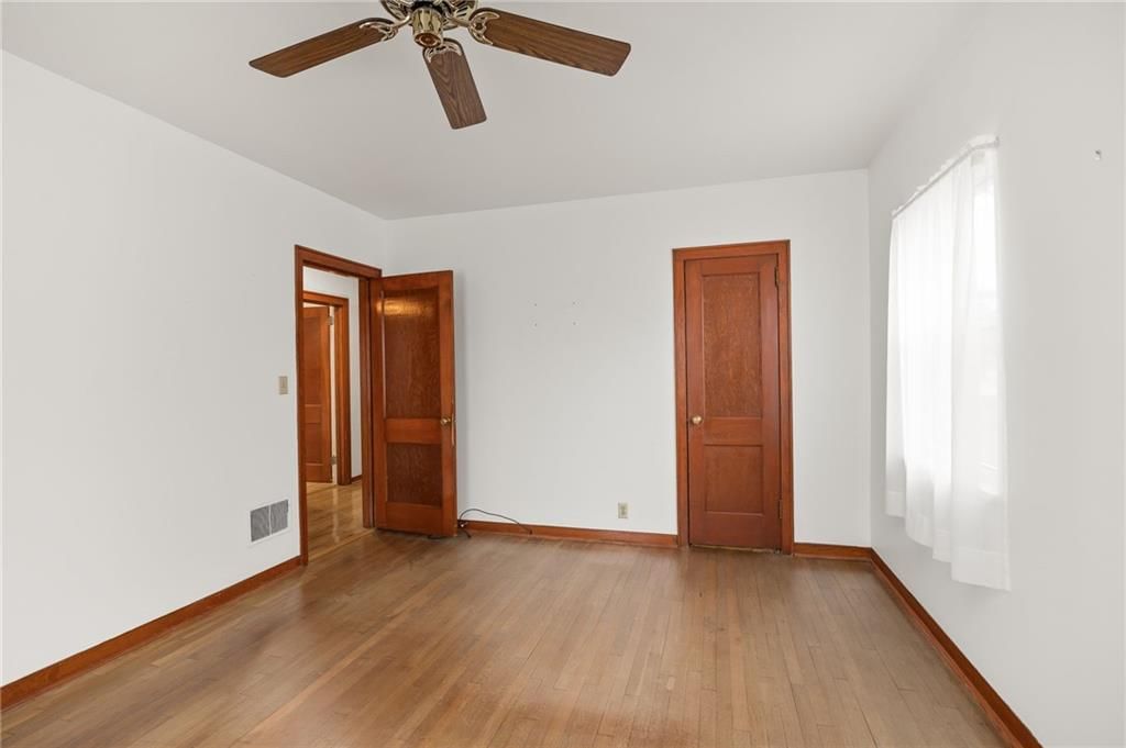 1402 Maple Street — photo 29