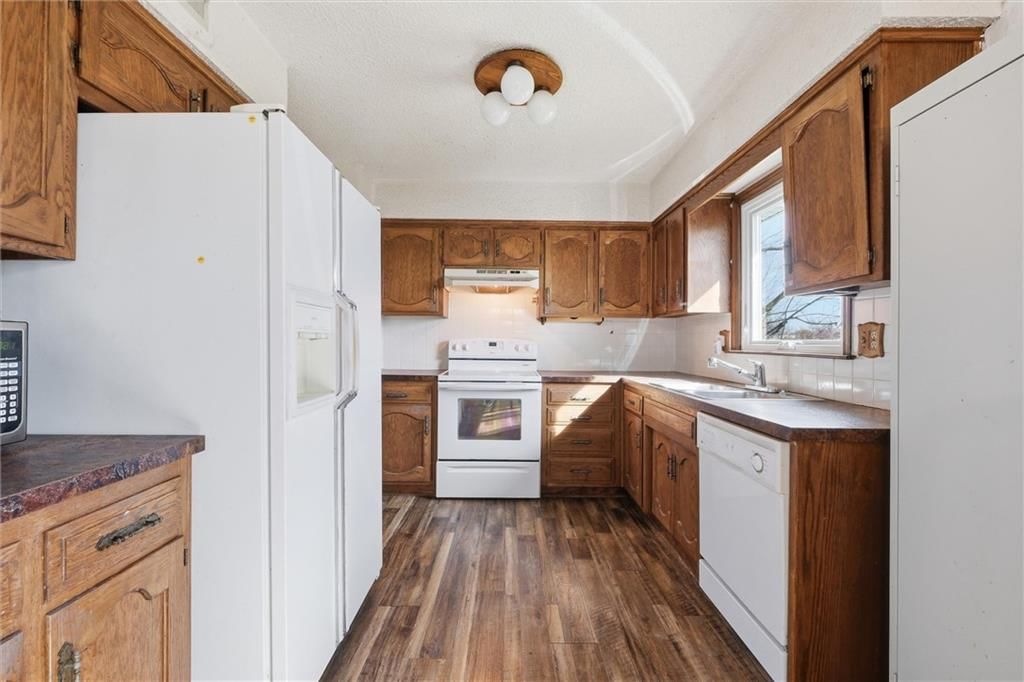 115 Manor Place — photo 8