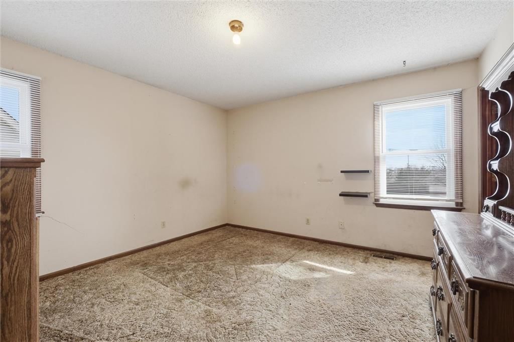 115 Manor Place — photo 13