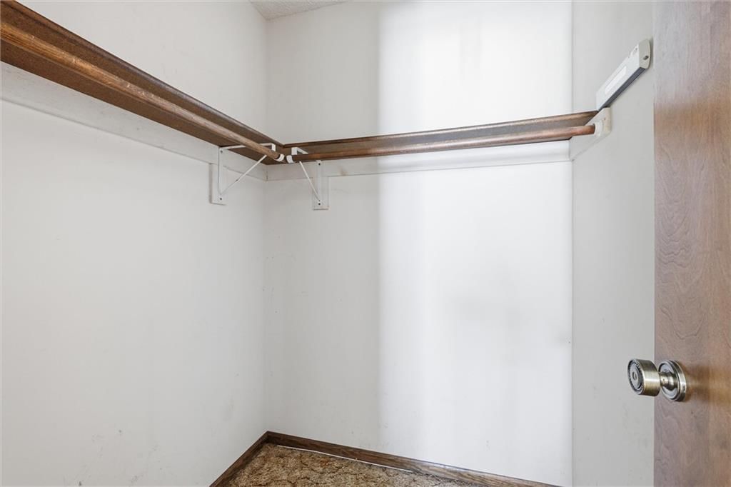115 Manor Place — photo 15