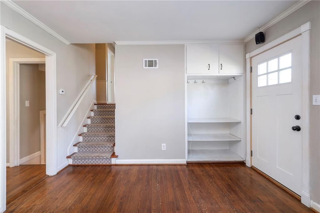 7631 Windsor Street — photo 5
