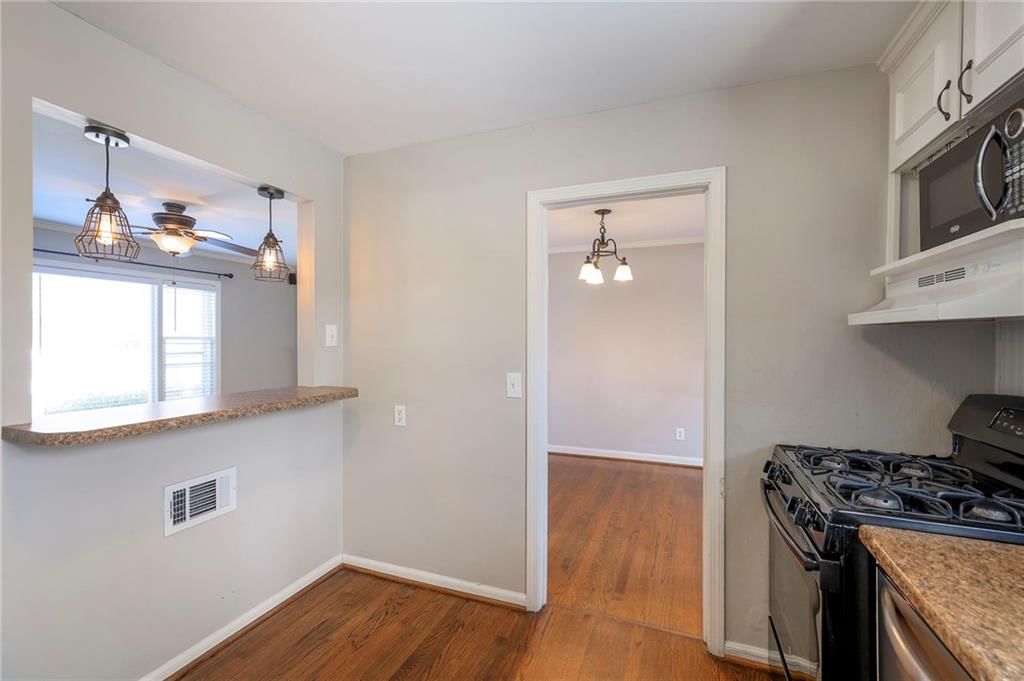 7631 Windsor Street — photo 21