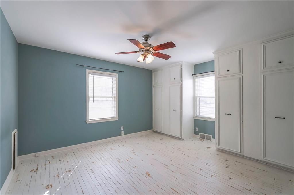 7631 Windsor Street — photo 26