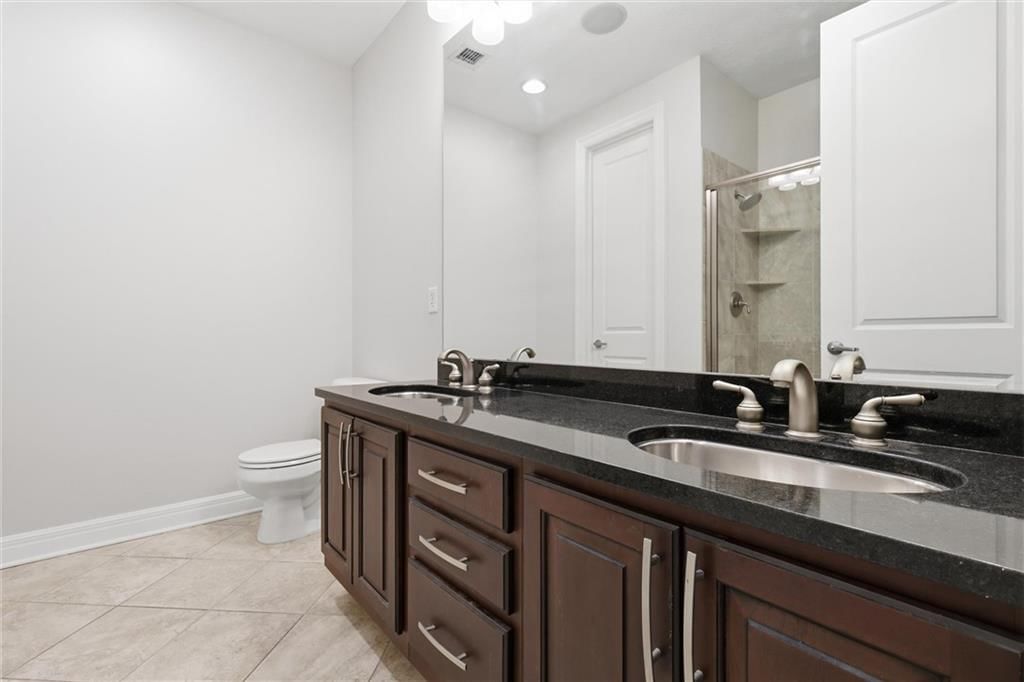 1101 Walnut Street — photo 13