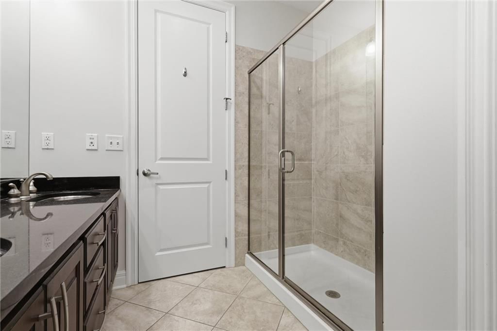 1101 Walnut Street — photo 14