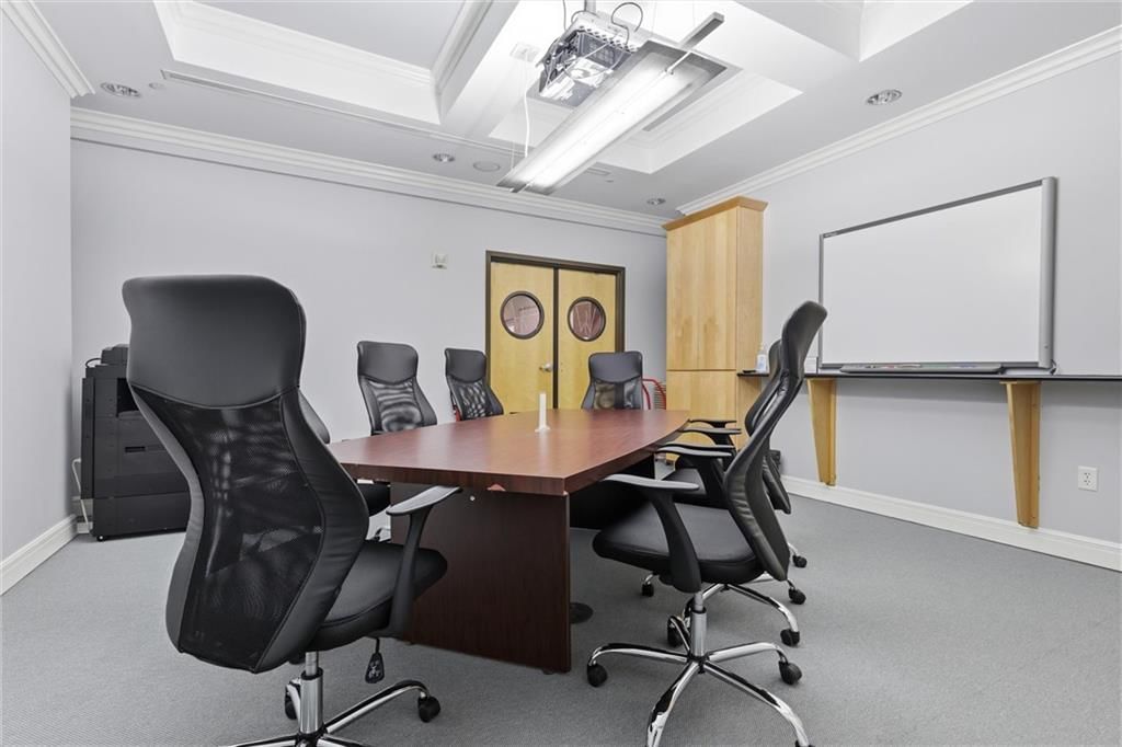 1101 Walnut Street — photo 21