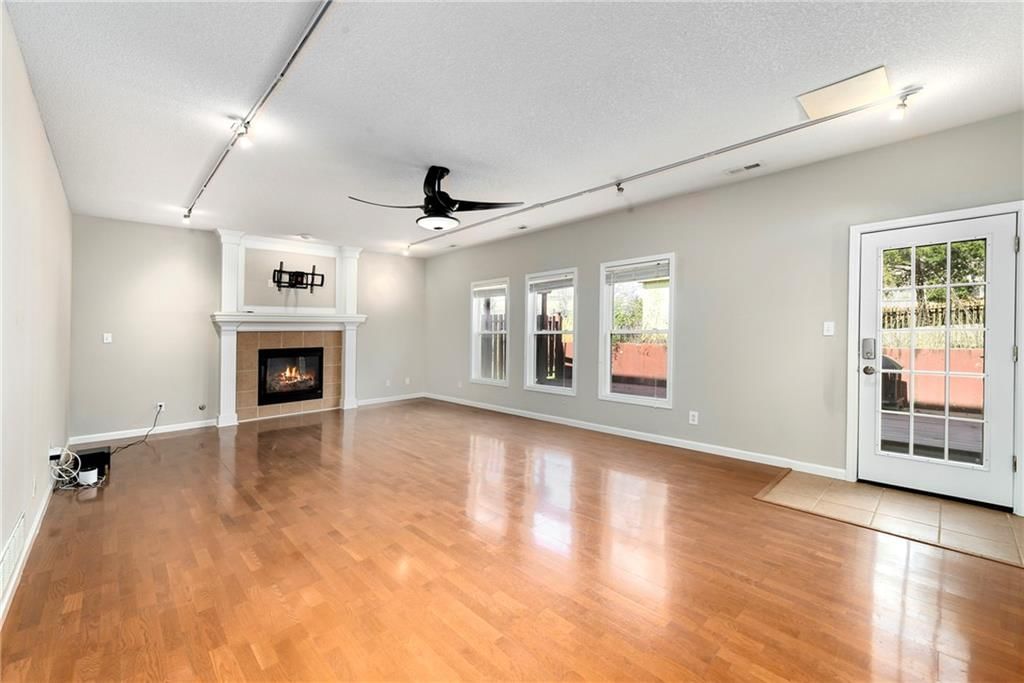 712 Rock Creek Drive — photo 30