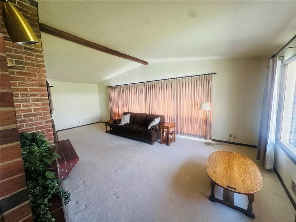 409 S 76 Street — photo 7