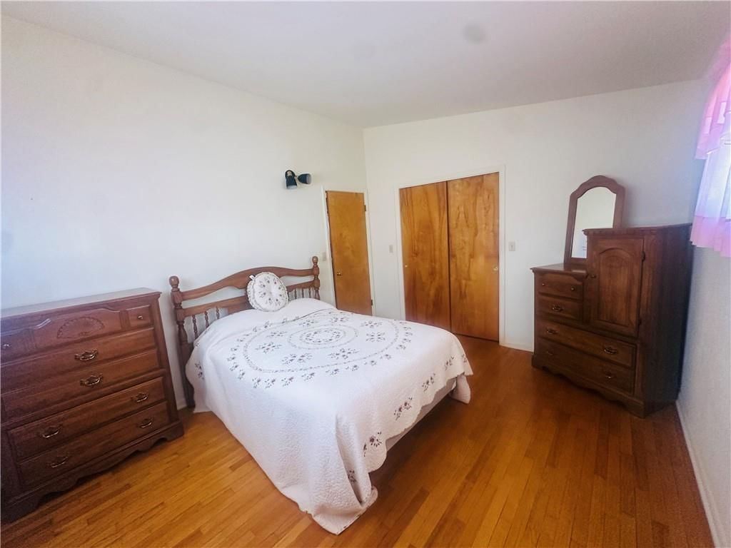 409 S 76 Street — photo 13