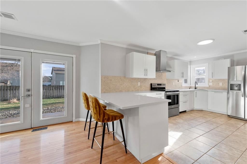 15324 W 144th Terrace — photo 13