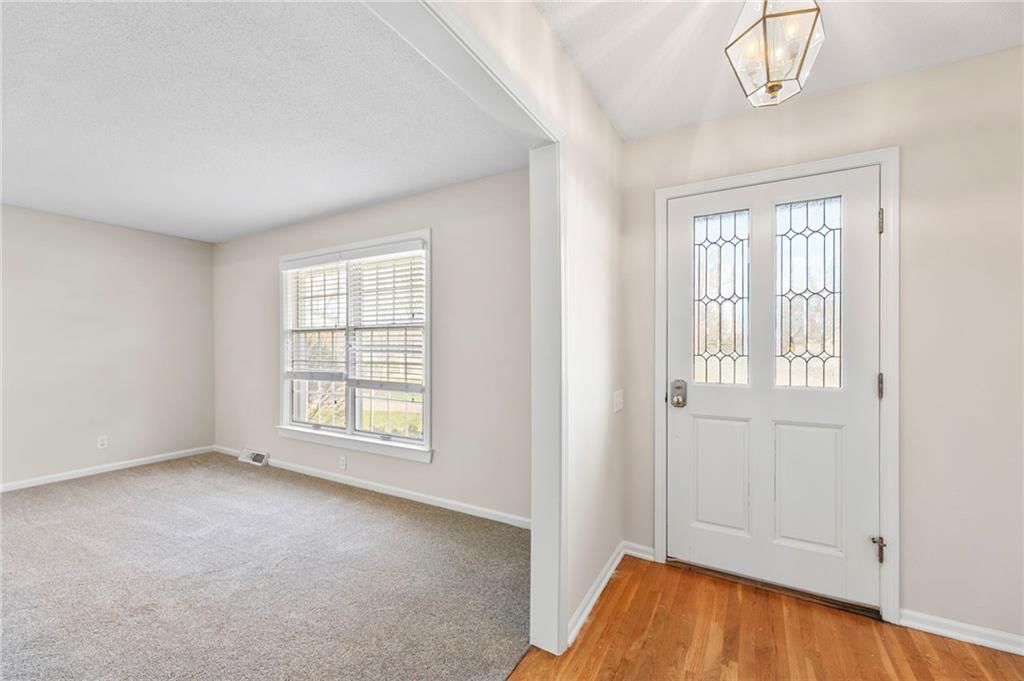 6712 Charles Street — photo 9