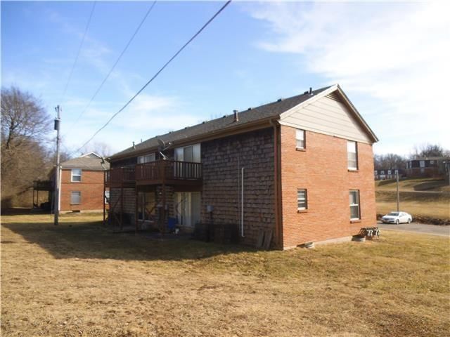 8612 COUNTRYSHIRE Lane — photo 18