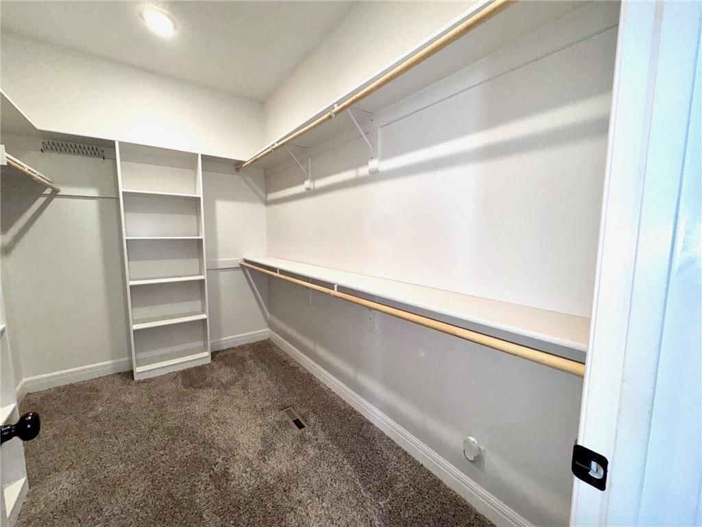 803 NW Hickory Ridge Drive — photo 18