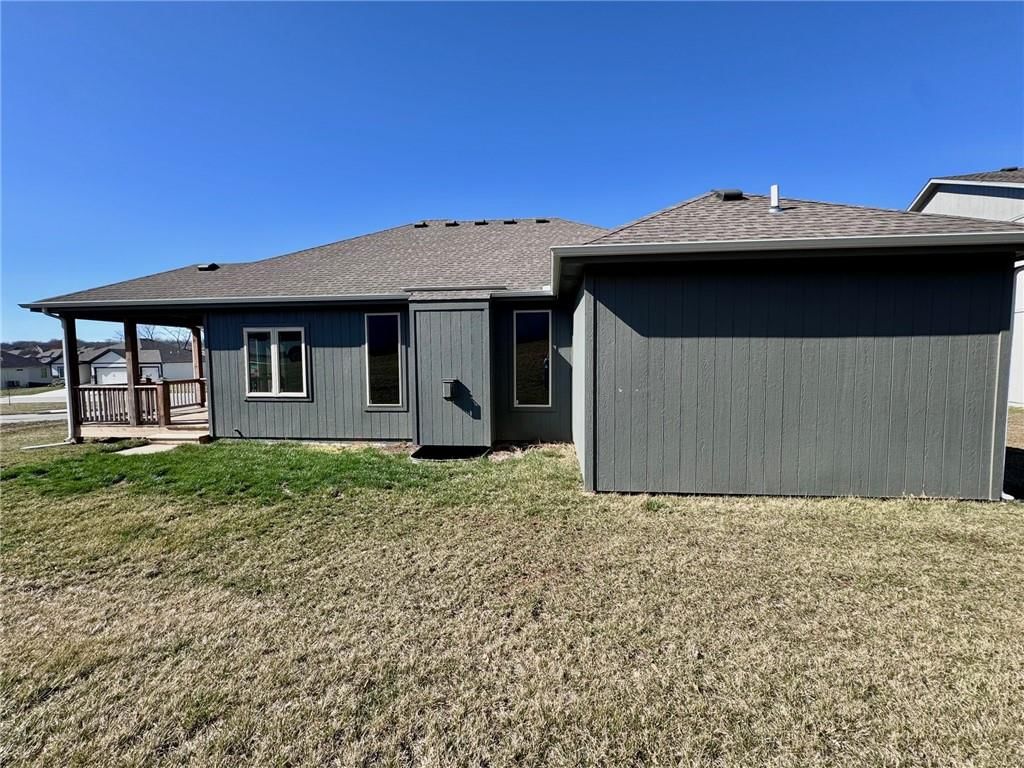 803 NW Hickory Ridge Drive — photo 48