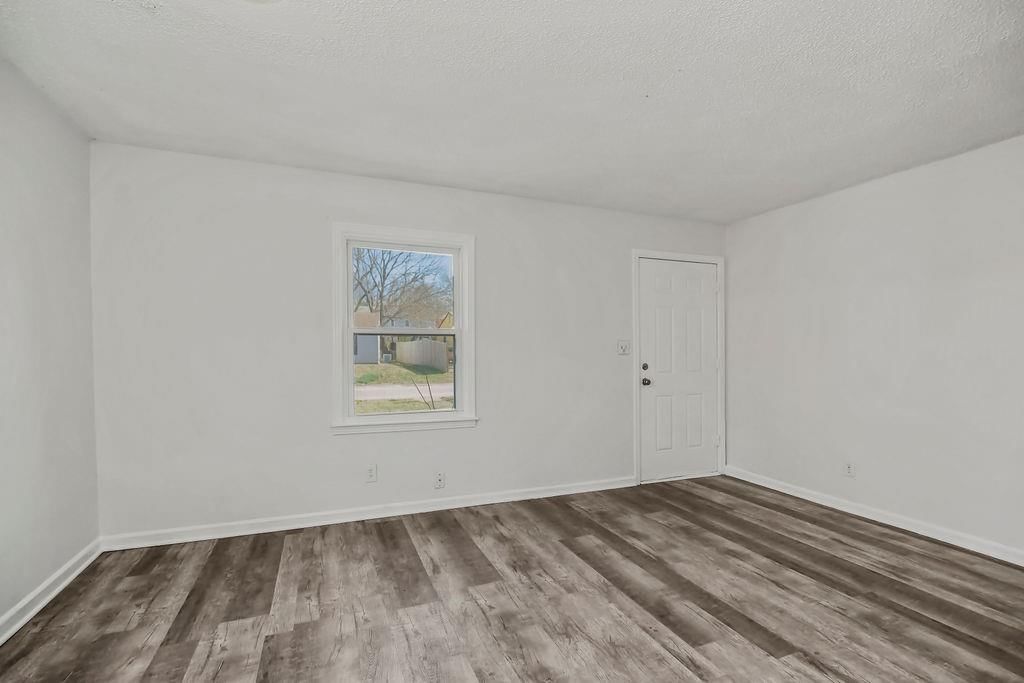 5436 College Avenue — photo 5