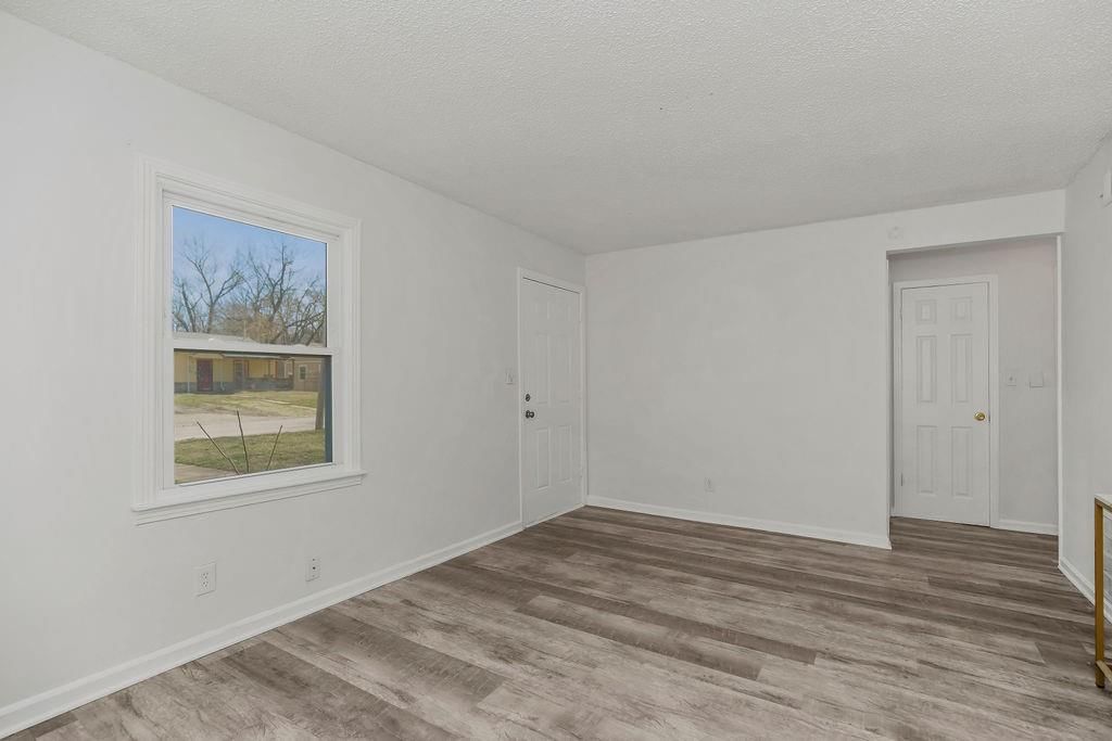 5436 College Avenue — photo 6
