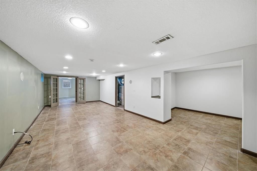 9400 Hadley Street — photo 21