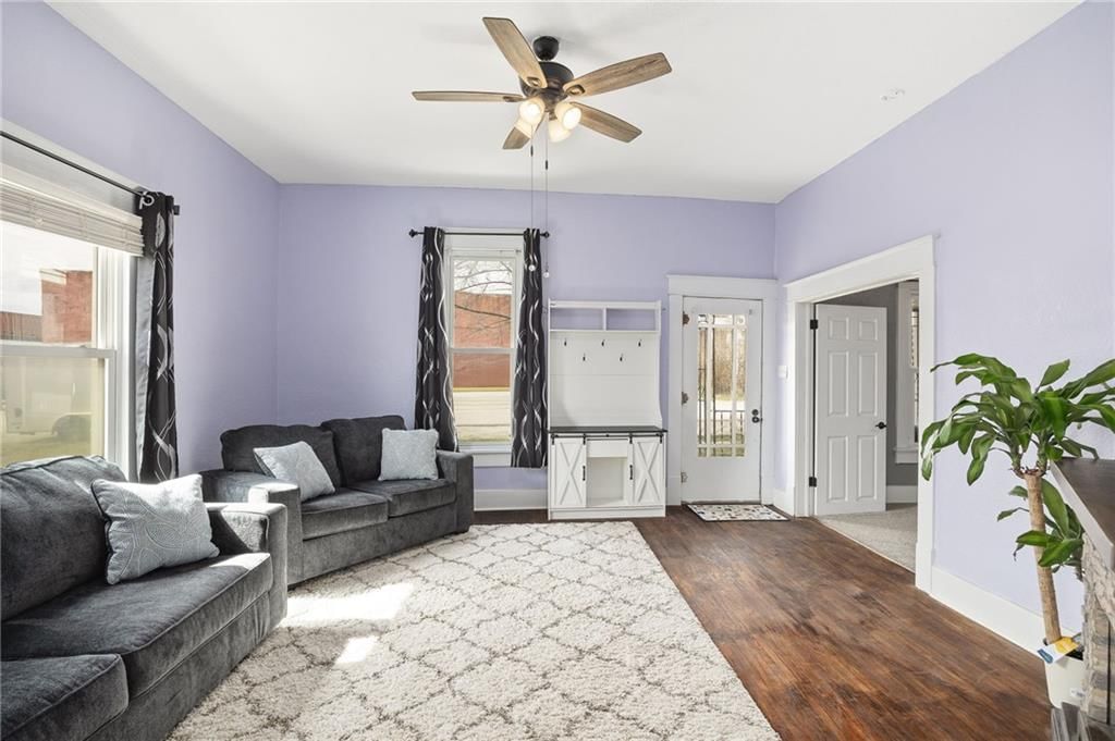 105 S Grant Street — photo 5
