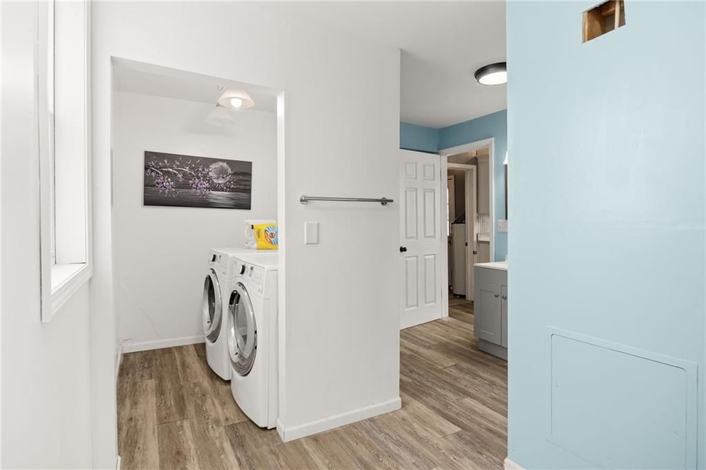 105 S Grant Street — photo 18