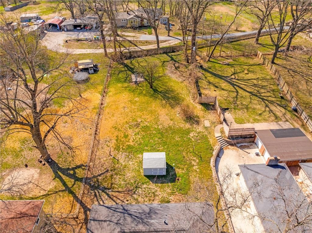 8509 Troup Avenue — photo 3