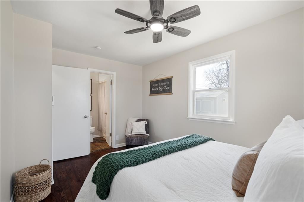 8509 Troup Avenue — photo 20