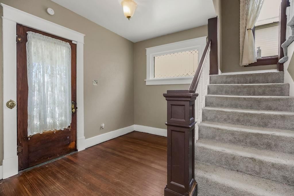 211 Vine Street — photo 4