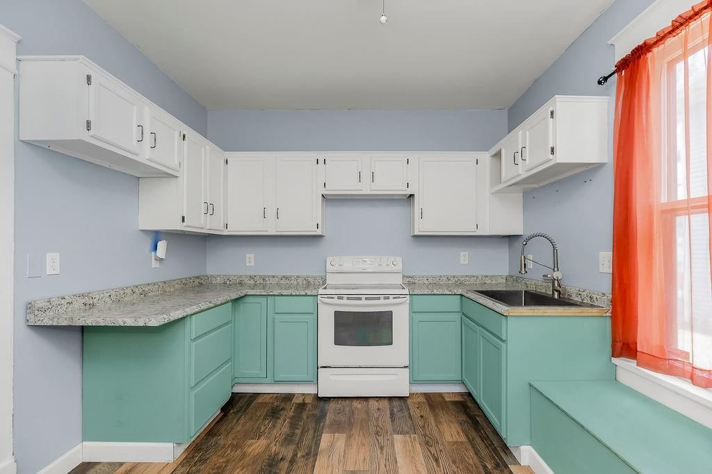 211 Vine Street — photo 11