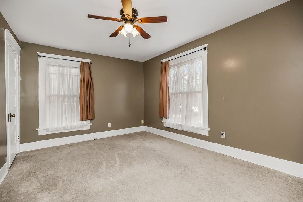211 Vine Street — photo 14