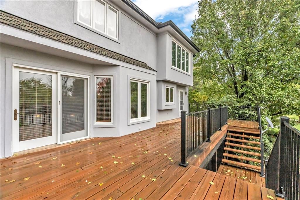 510 Opera House Lane — photo 32