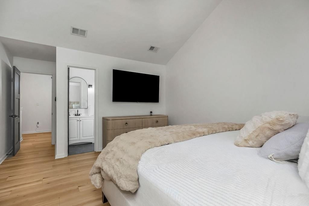 5932 NE Moonstone Drive — photo 24