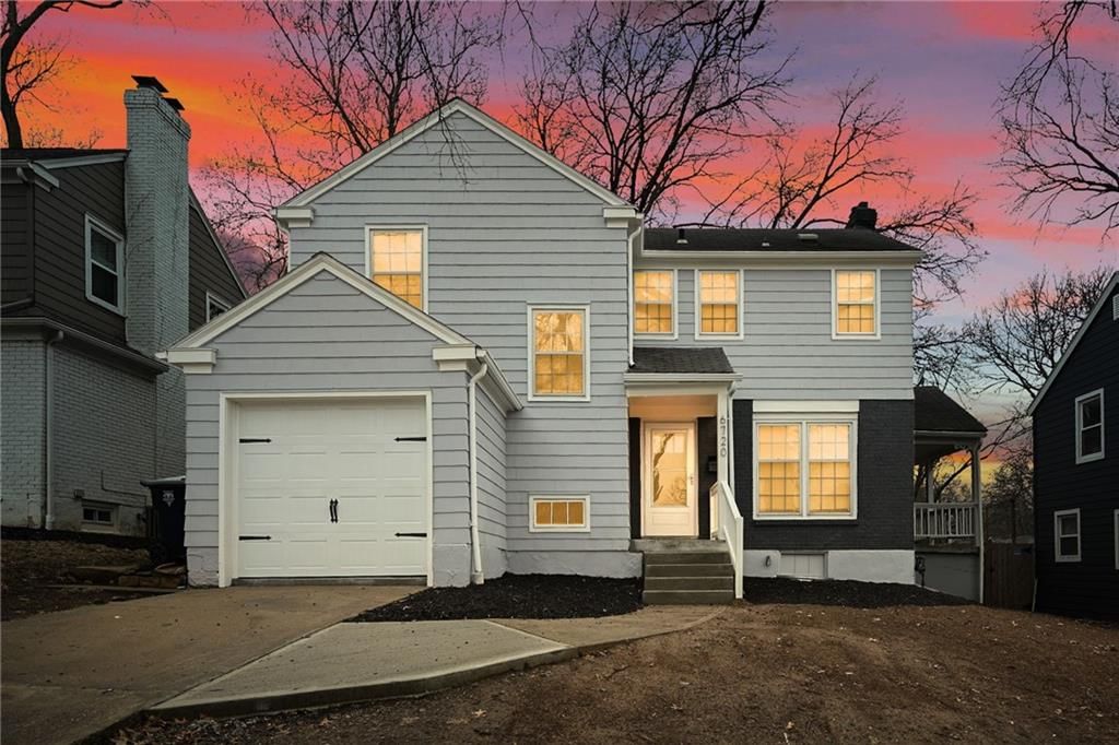 6720 Holmes Road, Kansas City, MO