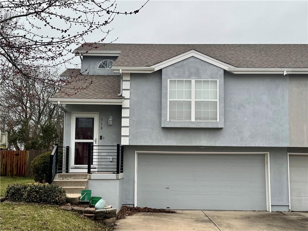 518 AndyPaul Court, Raymore, MO