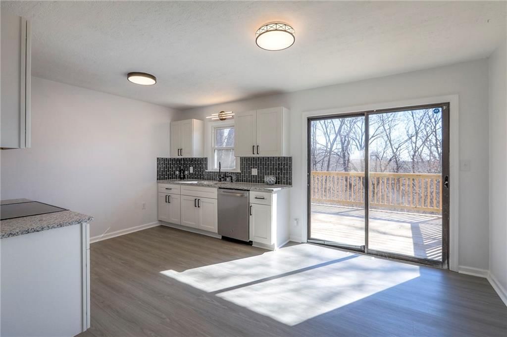 1121 Cordell Street — photo 12