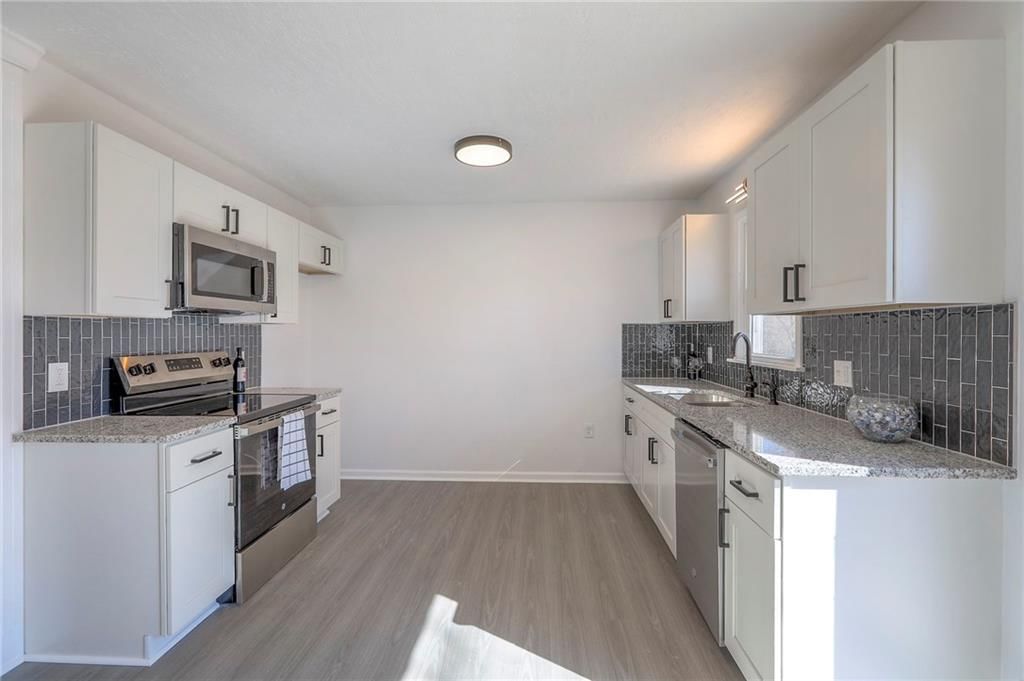 1121 Cordell Street — photo 14