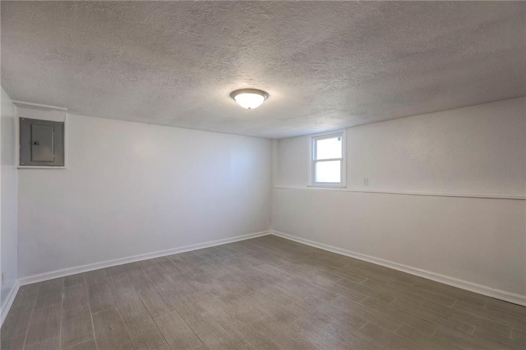 1121 Cordell Street — photo 30