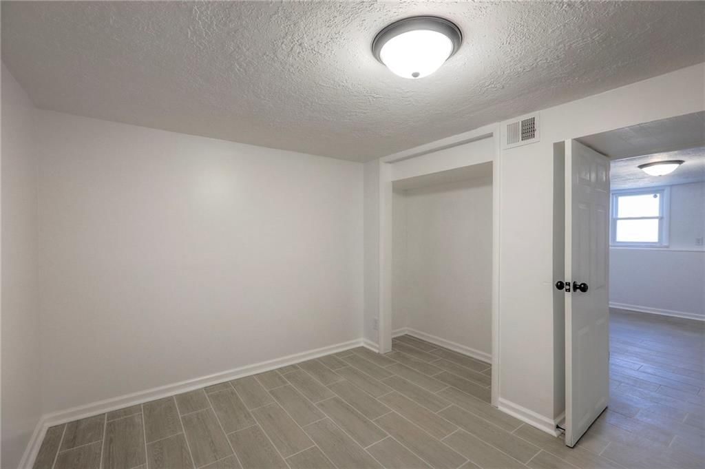1121 Cordell Street — photo 34