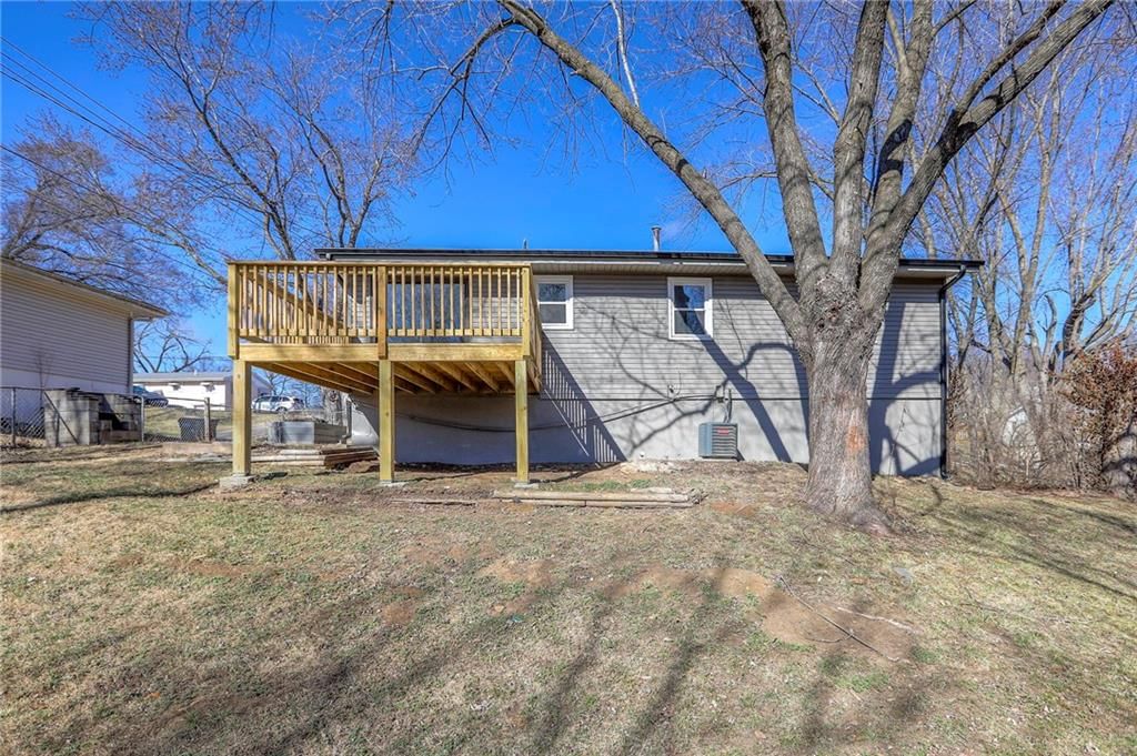 1121 Cordell Street — photo 37